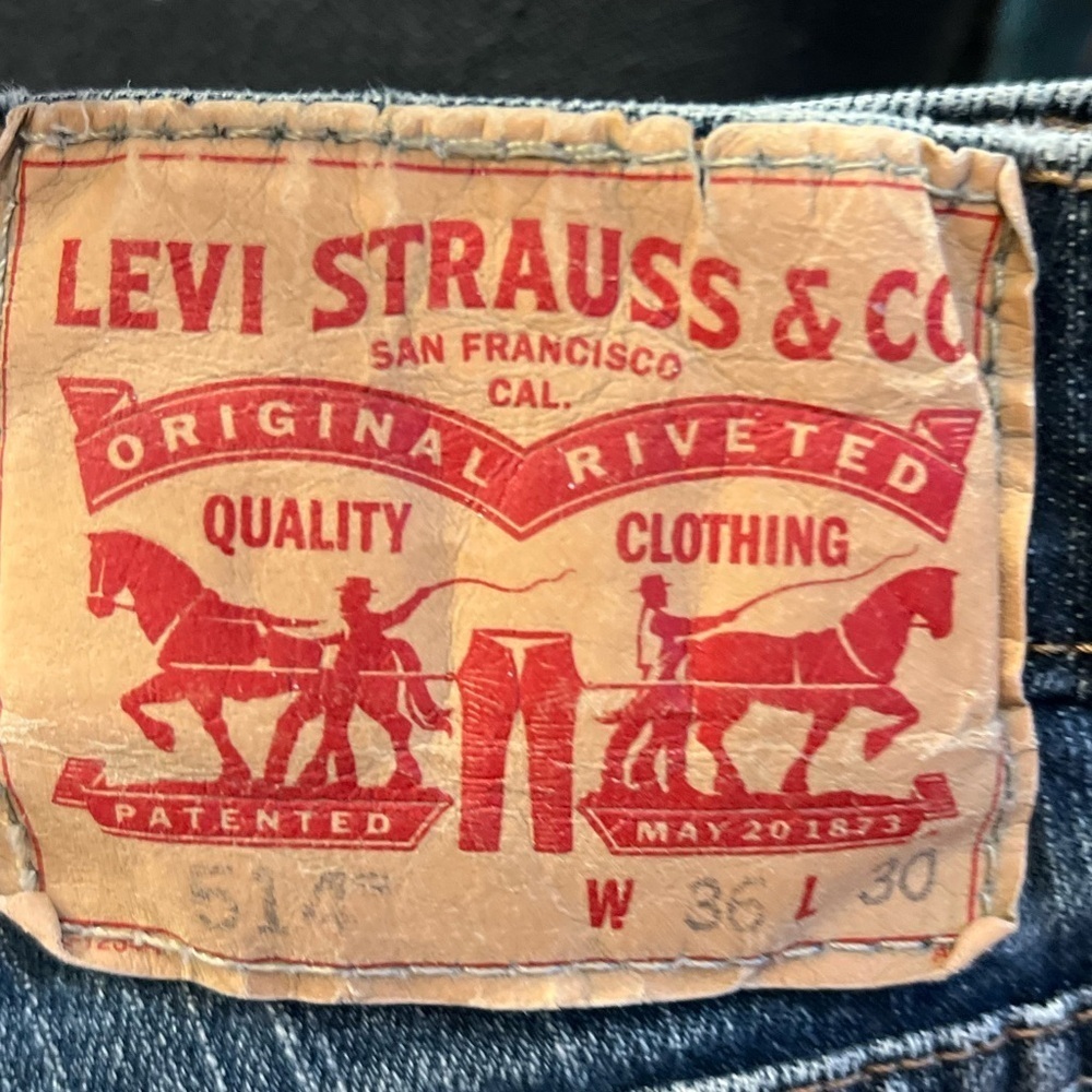 Levi’s 514 jeans size 36/30 in GUC